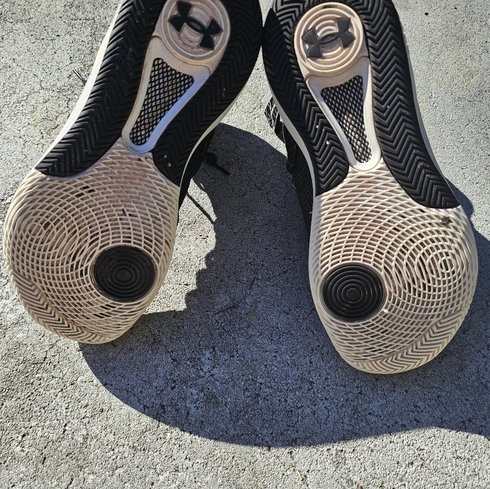 Womens Indoor Volleyball HiTop Sneakers